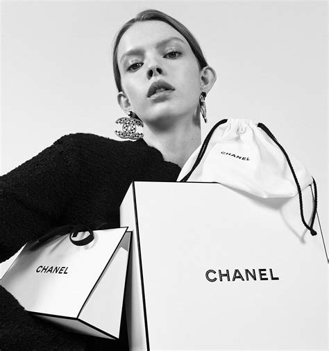 official site for chanel.